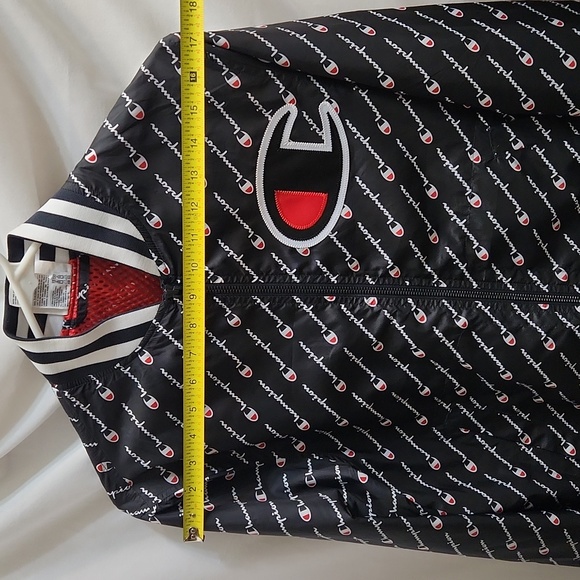 Champion Mesh Lined Zip-Up Polyester Jacket (men size small) - Picture 12 of 15